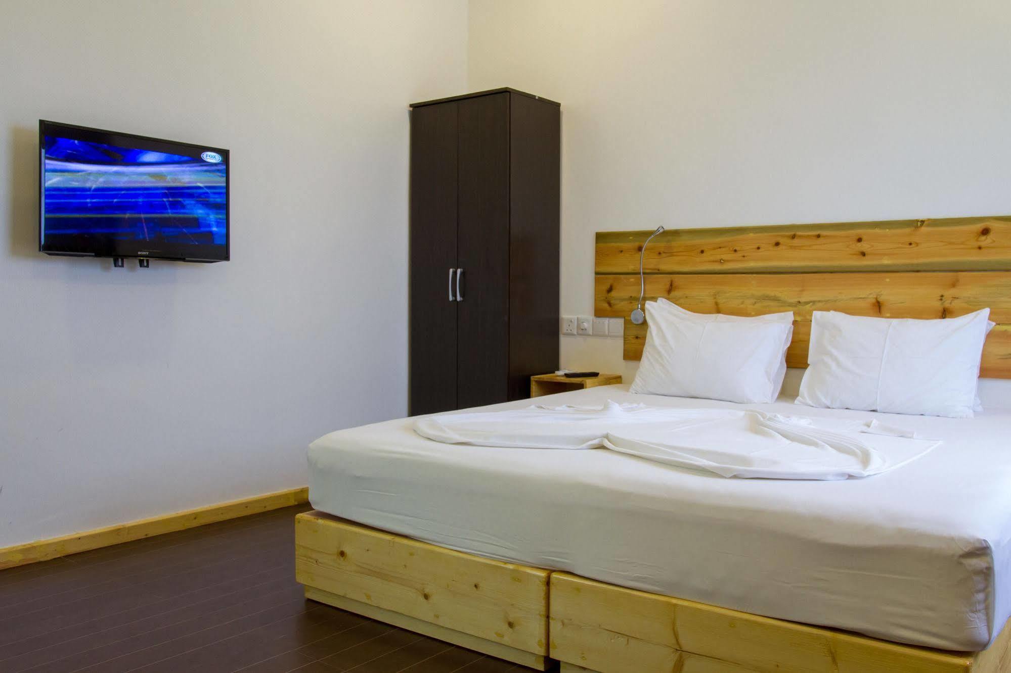 Royal Pearl Inn Маафуші Екстер'єр фото